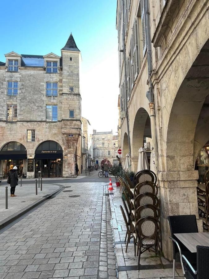 Confort En Mezzanine A 20mn A Pied Du Centre-ville Avec Tv Et Wifi Apartment La Rochelle (Charente-Maritime)